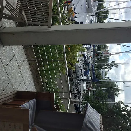 Ferienwohnungen Am Yachthafen Greifswald Exterior foto